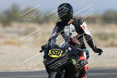 media/Dec-07-2025-CVMA (Sun) [[3e7d2de5dc]]/Race 5-Formula UL-CVMA Hooligans-American Thunder/